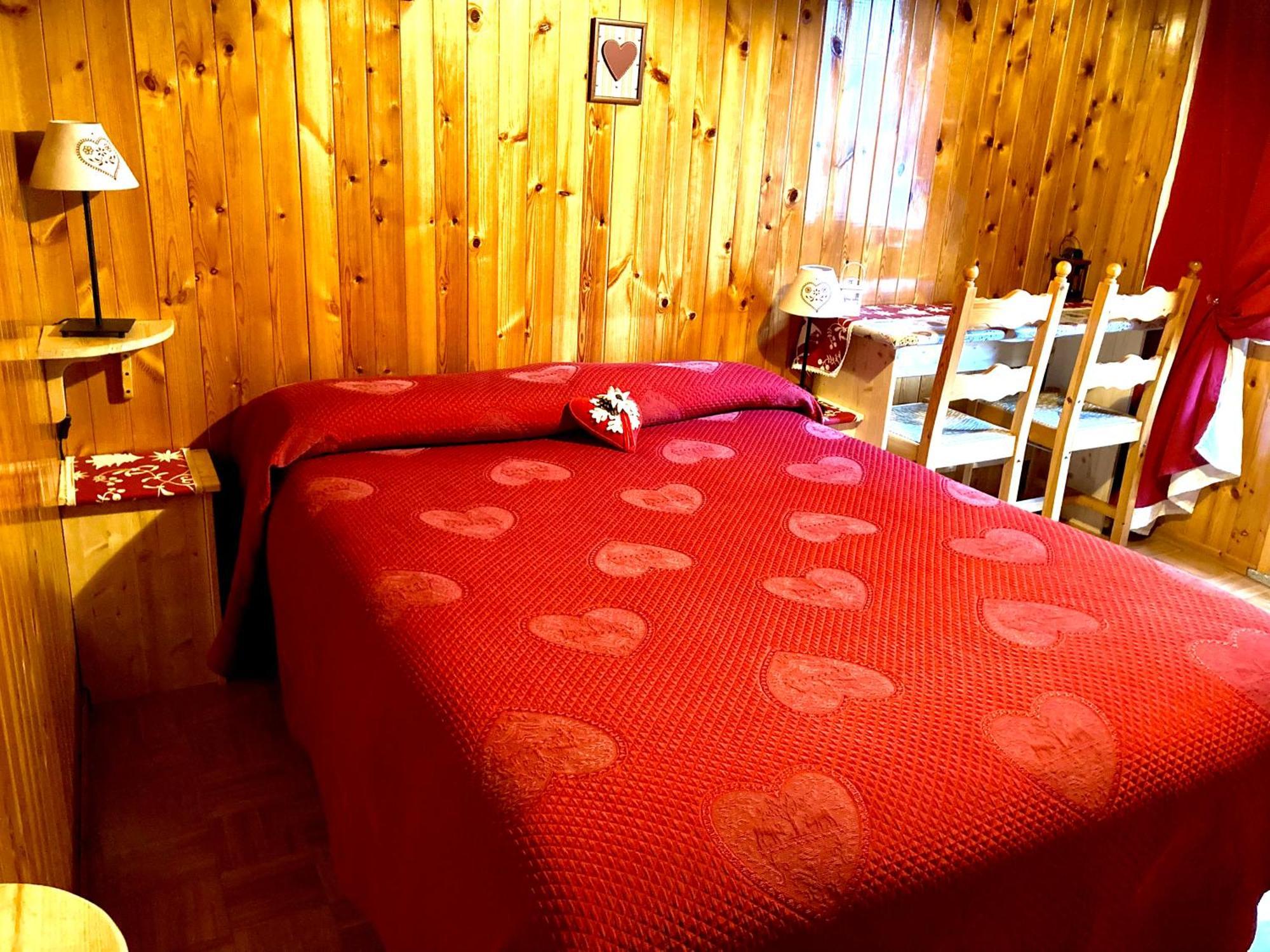 B&B Maison Vallomy Lillianes Экстерьер фото